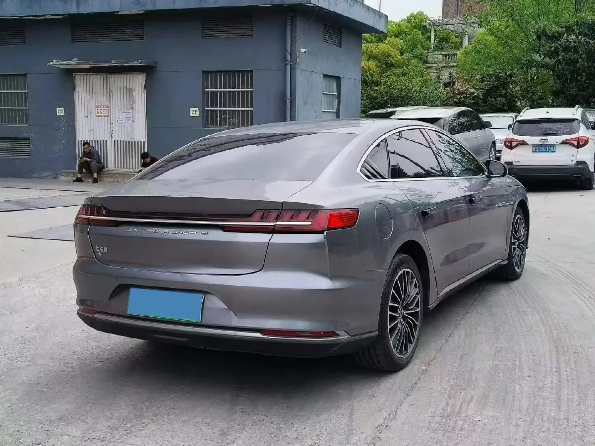 2020 WEY VV7 2.0T 227HP L4 7DCT PHEV,autocango,china used car exporter,china ev exporter,chinese used car exporter,chinese used ev exporter