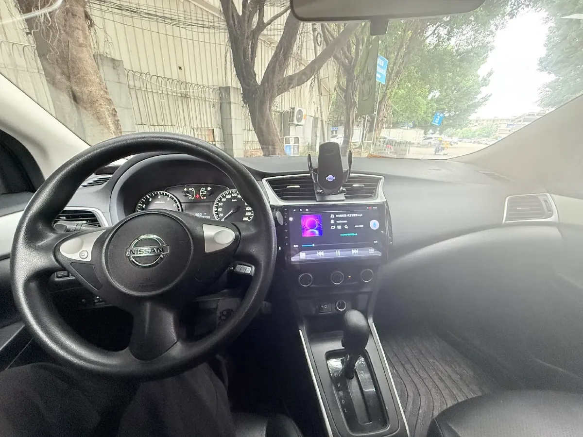 2021 Nissan Sylphy 1.6L 122HP L4 CVT,autocango,china used car exporter,china ev exporter,chinese used car exporter,chinese used ev exporter