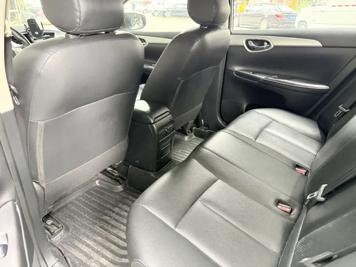 2021 Nissan Sylphy 1.6L 122HP L4 CVT,autocango,china used car exporter,china ev exporter,chinese used car exporter,chinese used ev exporter