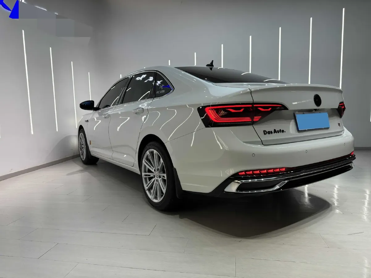 2023 Volkswagen Sagitar 1.5T 160HP L4 7DCT,autocango,china used car exporter,china ev exporter,chinese used car exporter,chinese used ev exporter