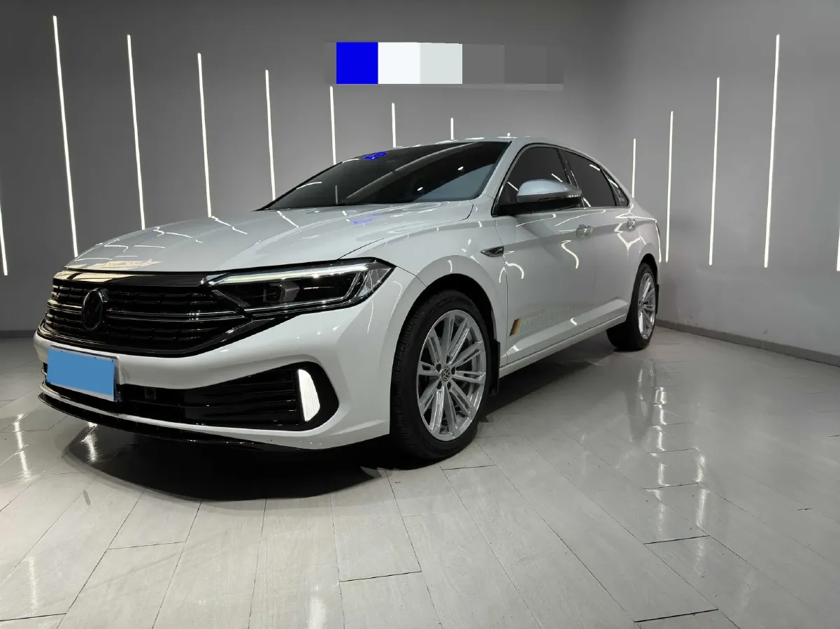 2023 Volkswagen Sagitar 1.5T 160HP L4 7DCT,autocango,china used car exporter,china ev exporter,chinese used car exporter,chinese used ev exporter