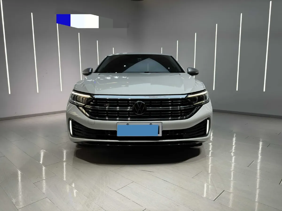 2023 Volkswagen Sagitar 1.5T 160HP L4 7DCT,autocango,china used car exporter,china ev exporter,chinese used car exporter,chinese used ev exporter
