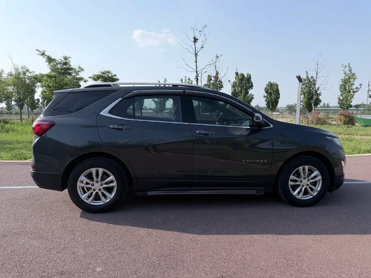2018 Chevrolet Equinox 1.5T 180HP L4 6AT,autocango,china used car exporter,china ev exporter,chinese used car exporter,chinese used ev exporter