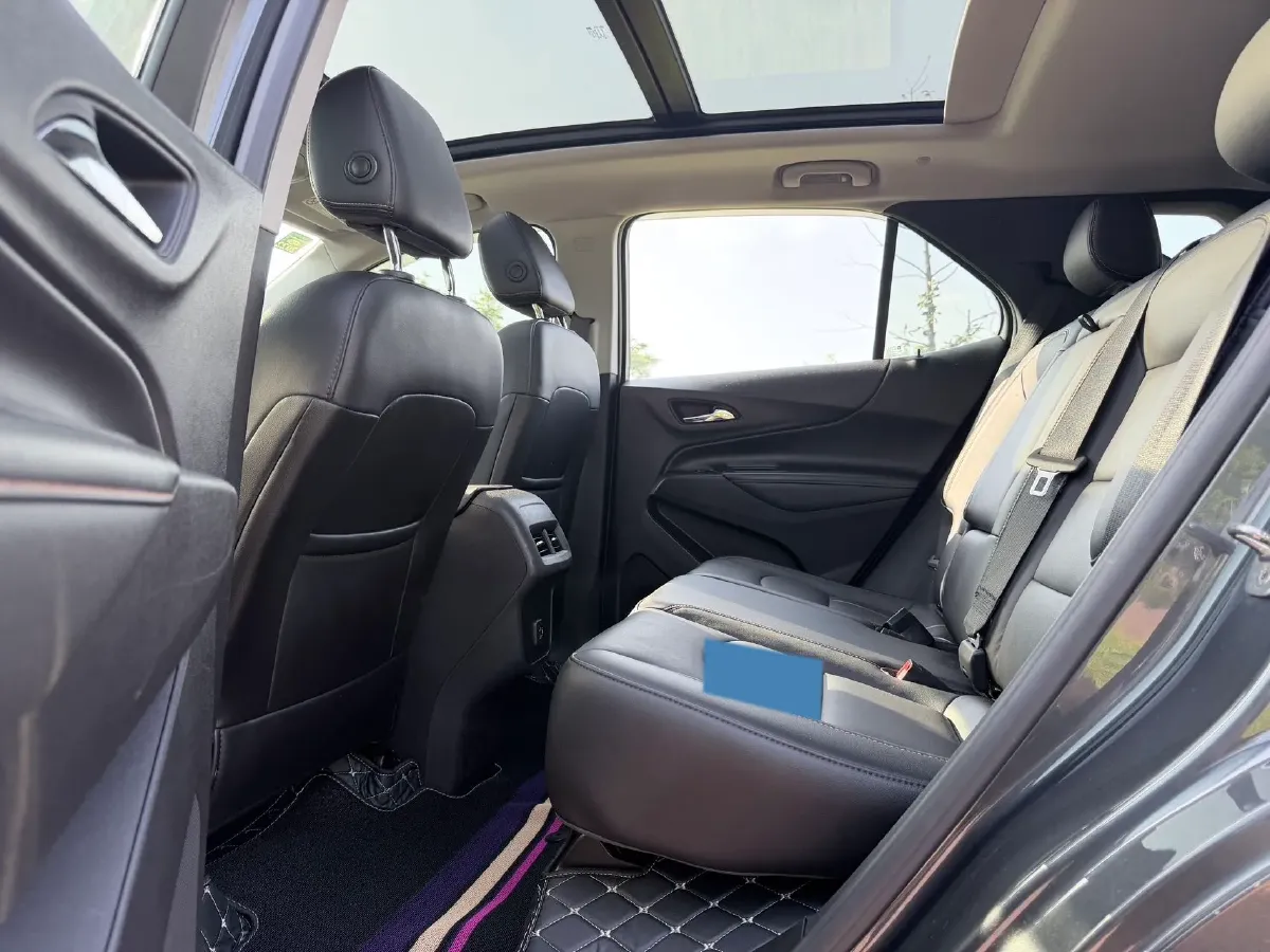 2018 Chevrolet Equinox 1.5T 180HP L4 6AT,autocango,china used car exporter,china ev exporter,chinese used car exporter,chinese used ev exporter