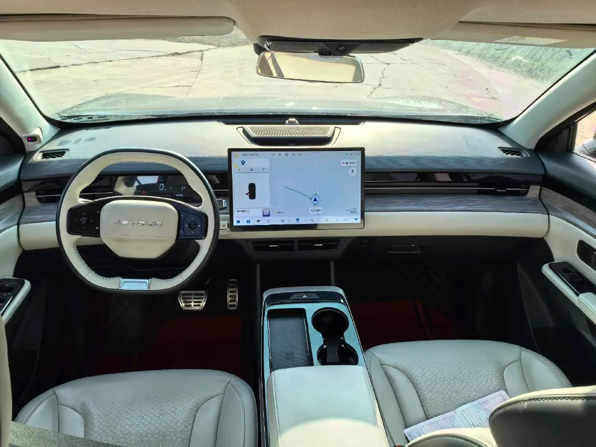 2022 Jetour DASHING 1.6T 197HP L4 7DCT,autocango,china used car exporter,china ev exporter,chinese used car exporter,chinese used ev exporter