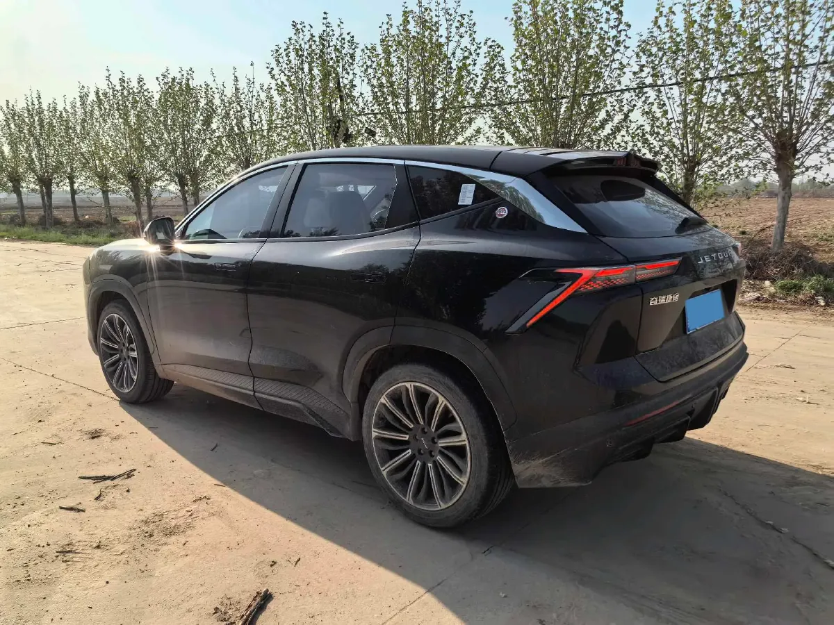 2022 Jetour DASHING 1.6T 197HP L4 7DCT,autocango,china used car exporter,china ev exporter,chinese used car exporter,chinese used ev exporter
