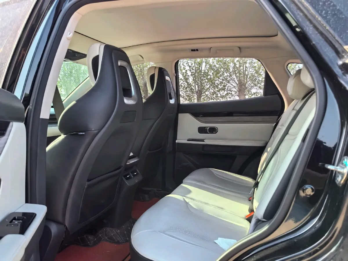 2022 Jetour DASHING 1.6T 197HP L4 7DCT,autocango,china used car exporter,china ev exporter,chinese used car exporter,chinese used ev exporter