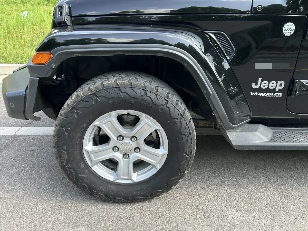 2021 Jeep Wrangler 2.0T 266HP L4 8AT,autocango,china used car exporter,china ev exporter,chinese used car exporter,chinese used ev exporter