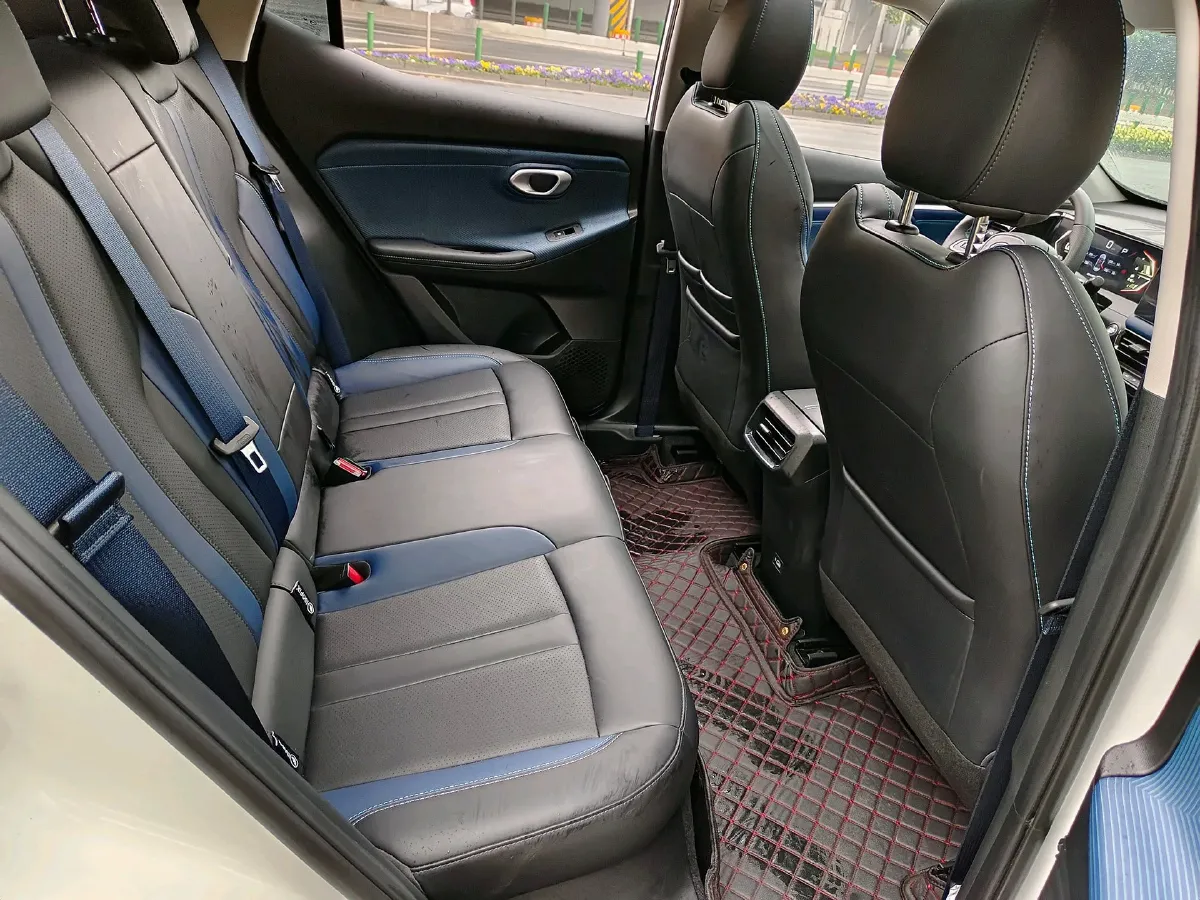 2023 GAC Trumpchi GS3 1.5T 177HP L4 7DCT,autocango,china used car exporter,china ev exporter,chinese used car exporter,chinese used ev exporter