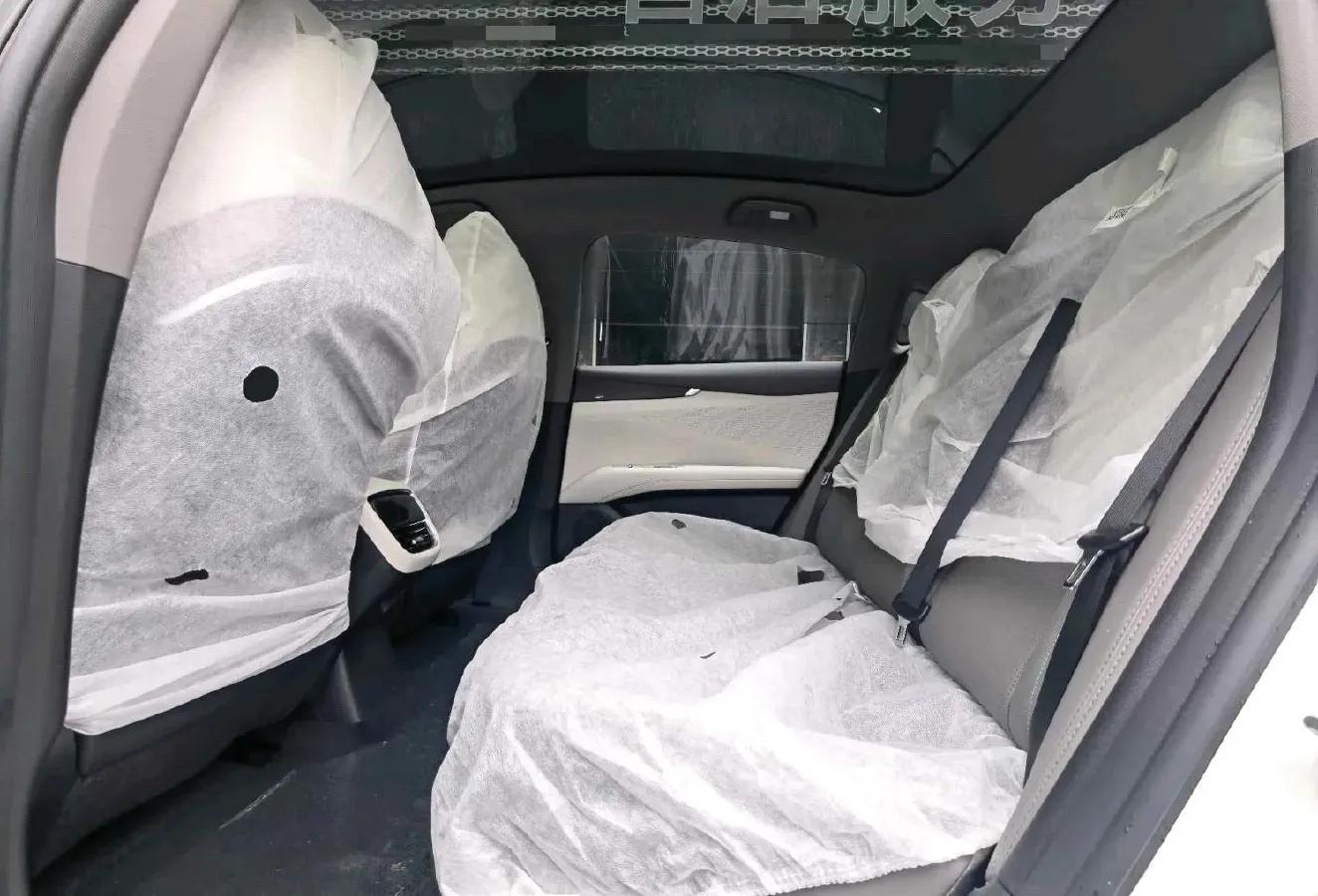 2026 Deepal L07 BEV,autocango,china used car exporter,china ev exporter,chinese used car exporter,chinese used ev exporter