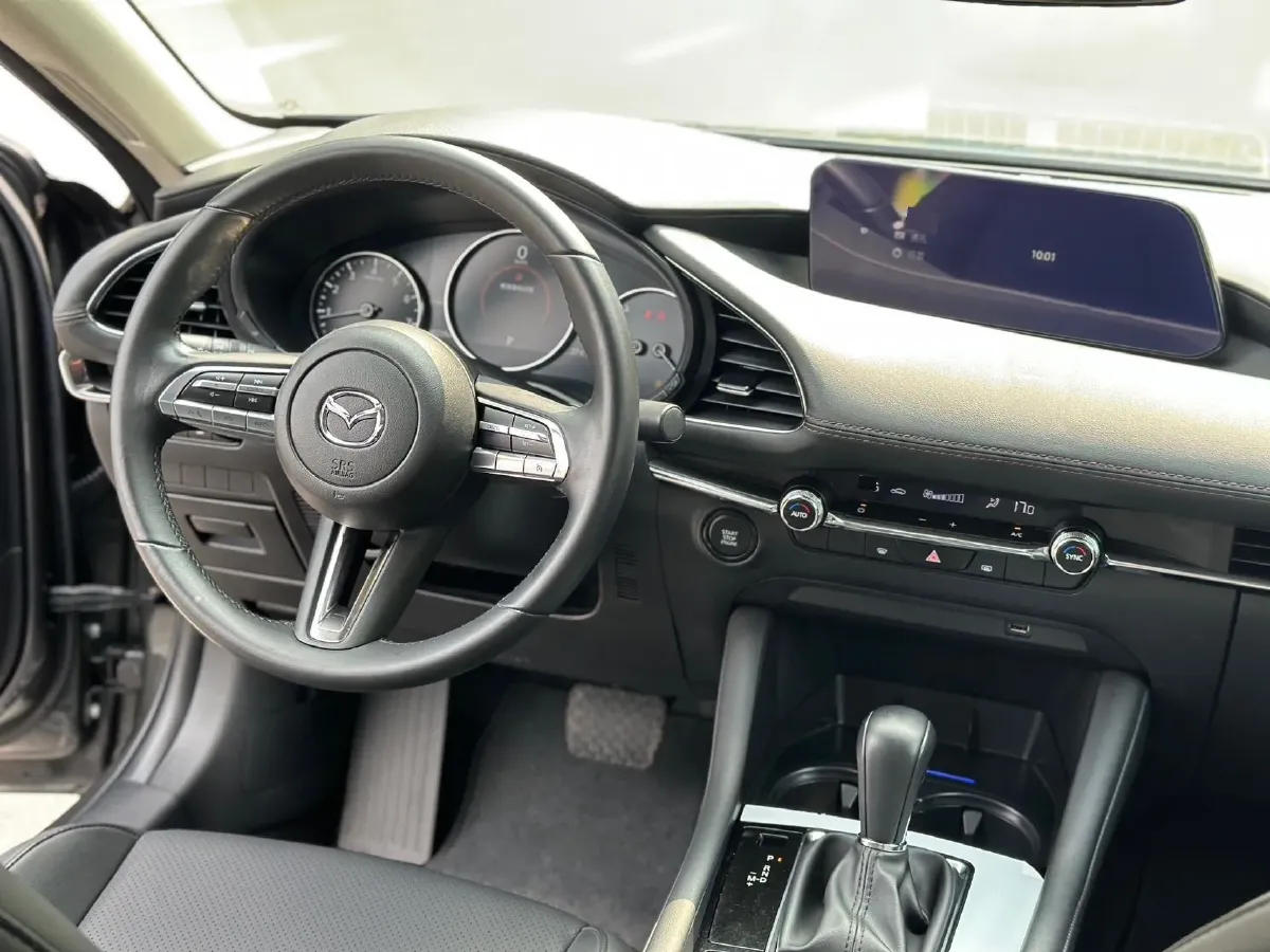 2021 Mazda 3 Axela 2.0L 158HP L4 6AT,autocango,china used car exporter,china ev exporter,chinese used car exporter,chinese used ev exporter