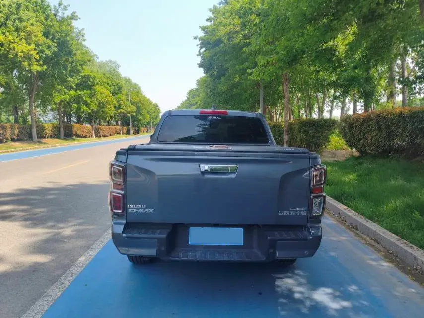2021 Isuzu D-MAX 1.9T 163HP L4 6AT,autocango,china used car exporter,china ev exporter,chinese used car exporter,chinese used ev exporter