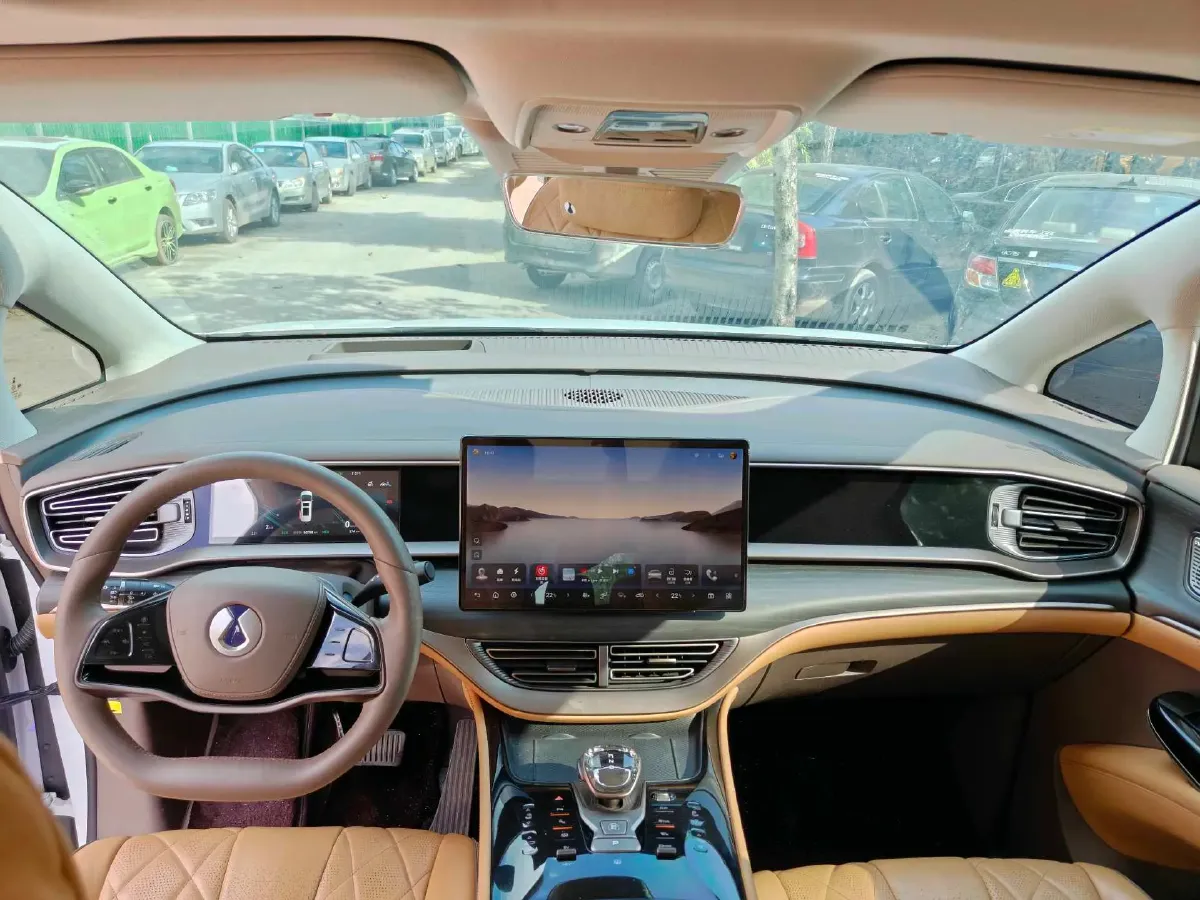 2022 Mercedes-Benz GLC Class 2.0T 197HP L4 9AT,autocango,china used car exporter,china ev exporter,chinese used car exporter,chinese used ev exporter