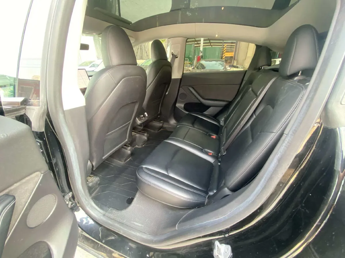 2022 Tesla Model Y BEV 60KWH,autocango,china used car exporter,china ev exporter,chinese used car exporter,chinese used ev exporter