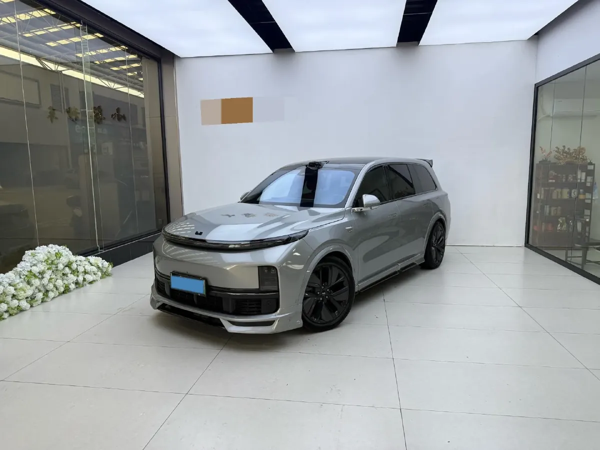 2022 Li L9 Range Extended 154HP REEV 42.6KWH,autocango,china used car exporter,china ev exporter,chinese used car exporter,chinese used ev exporter