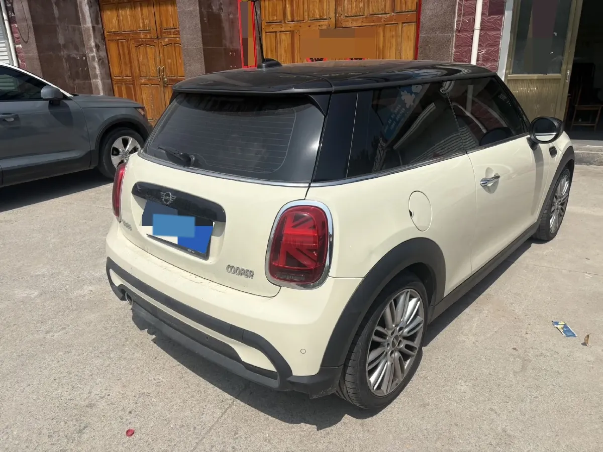 2022 MINI MINI 1.5T 136HP L3 7DCT,autocango,china used car exporter,china ev exporter,chinese used car exporter,chinese used ev exporter