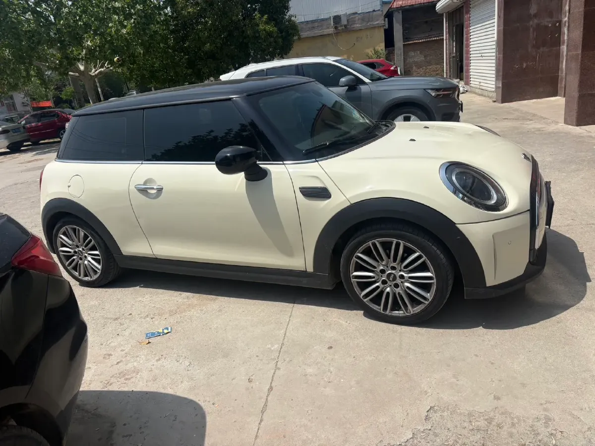2022 MINI MINI 1.5T 136HP L3 7DCT,autocango,china used car exporter,china ev exporter,chinese used car exporter,chinese used ev exporter