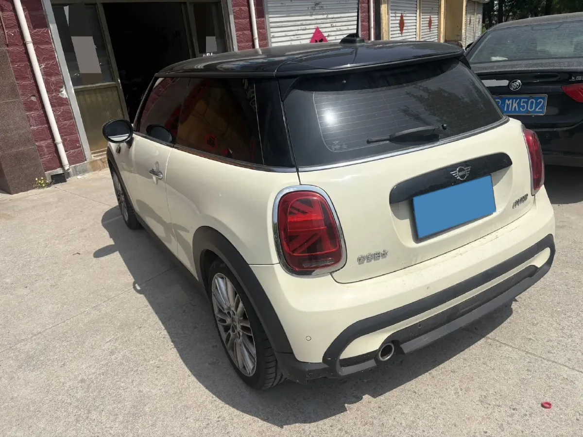 2022 MINI MINI 1.5T 136HP L3 7DCT,autocango,china used car exporter,china ev exporter,chinese used car exporter,chinese used ev exporter