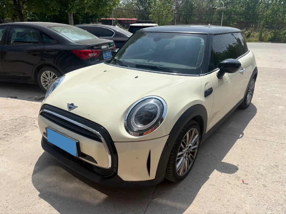 2022 MINI MINI 1.5T 136HP L3 7DCT,autocango,china used car exporter,china ev exporter,chinese used car exporter,chinese used ev exporter