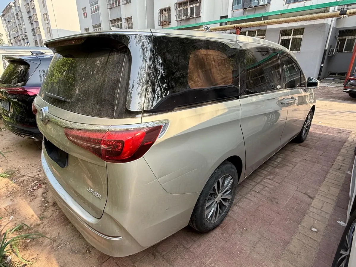2021 Buick GL8 2.0T 237HP L4 9AT,autocango,china used car exporter,china ev exporter,chinese used car exporter,chinese used ev exporter