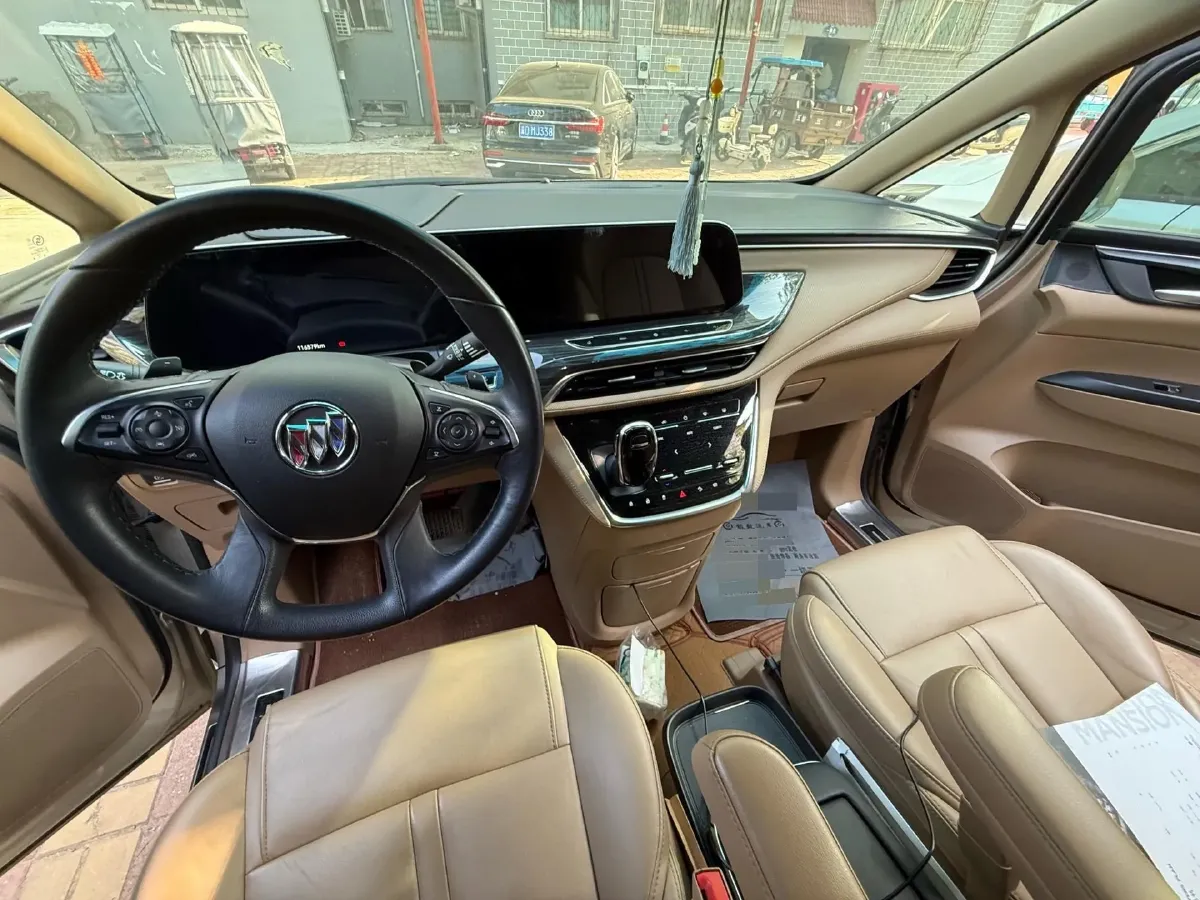 2021 Buick GL8 2.0T 237HP L4 9AT,autocango,china used car exporter,china ev exporter,chinese used car exporter,chinese used ev exporter