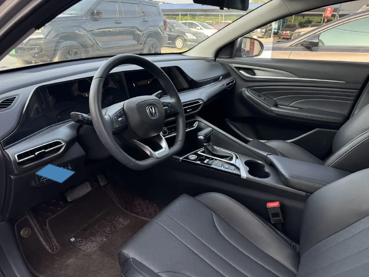 2021 ChangAn Eado 1.6L 128HP L4 CVT,autocango,china used car exporter,china ev exporter,chinese used car exporter,chinese used ev exporter