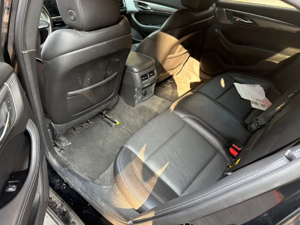 2022 Cadillac CT5 2.0T 237HP L4 10AT,autocango,china used car exporter,china ev exporter,chinese used car exporter,chinese used ev exporter