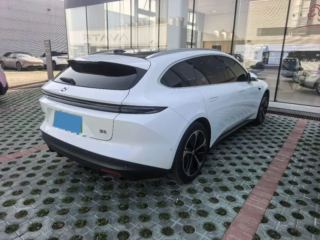 2024 NIO ET5T BEV 75KWH,autocango,china used car exporter,china ev exporter,chinese used car exporter,chinese used ev exporter
