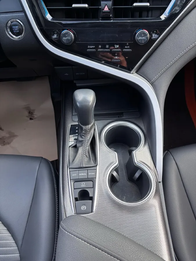 2022 Toyota Camry 2.0L 178HP L4 CVT,autocango,china used car exporter,china ev exporter,chinese used car exporter,chinese used ev exporter