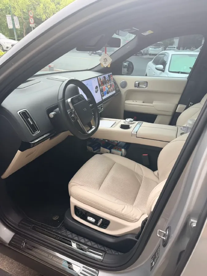 2022 Li L9 Range Extended 154HP REEV 42.6KWH,autocango,china used car exporter,china ev exporter,chinese used car exporter,chinese used ev exporter