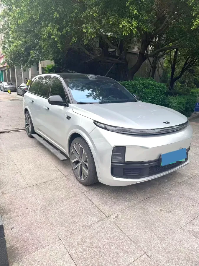 2022 Li L9 Range Extended 154HP REEV 42.6KWH,autocango,china used car exporter,china ev exporter,chinese used car exporter,chinese used ev exporter