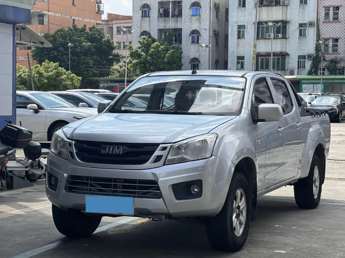 2020 JMC BaoDian 2.5T 140HP L4 5MT,autocango,china used car exporter,china ev exporter,chinese used car exporter,chinese used ev exporter