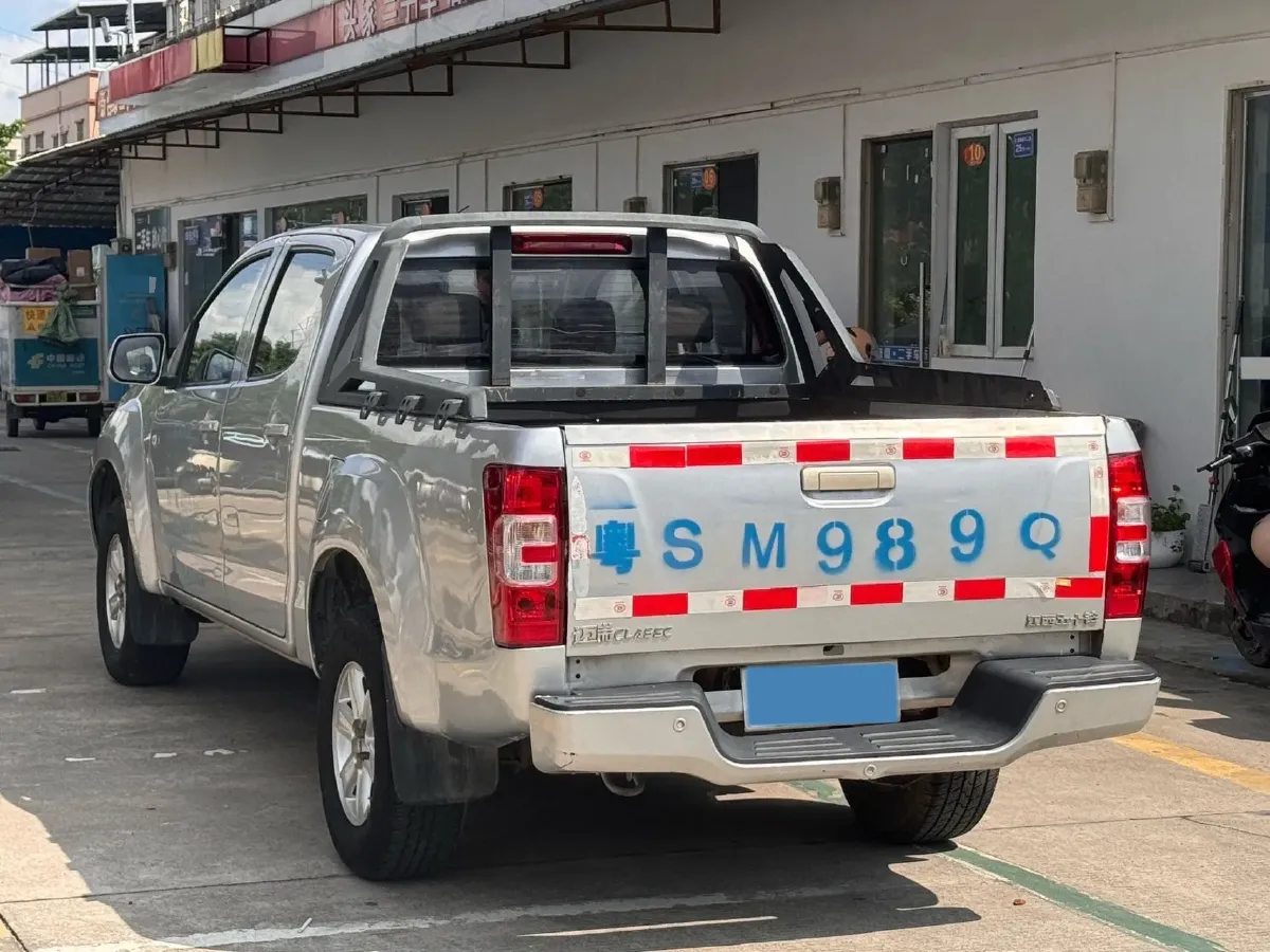 2020 JMC BaoDian 2.5T 140HP L4 5MT,autocango,china used car exporter,china ev exporter,chinese used car exporter,chinese used ev exporter