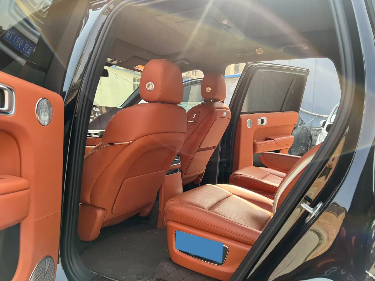 2023 Li L9 Range Extended 154HP REEV 42.6KWH,autocango,china used car exporter,china ev exporter,chinese used car exporter,chinese used ev exporter