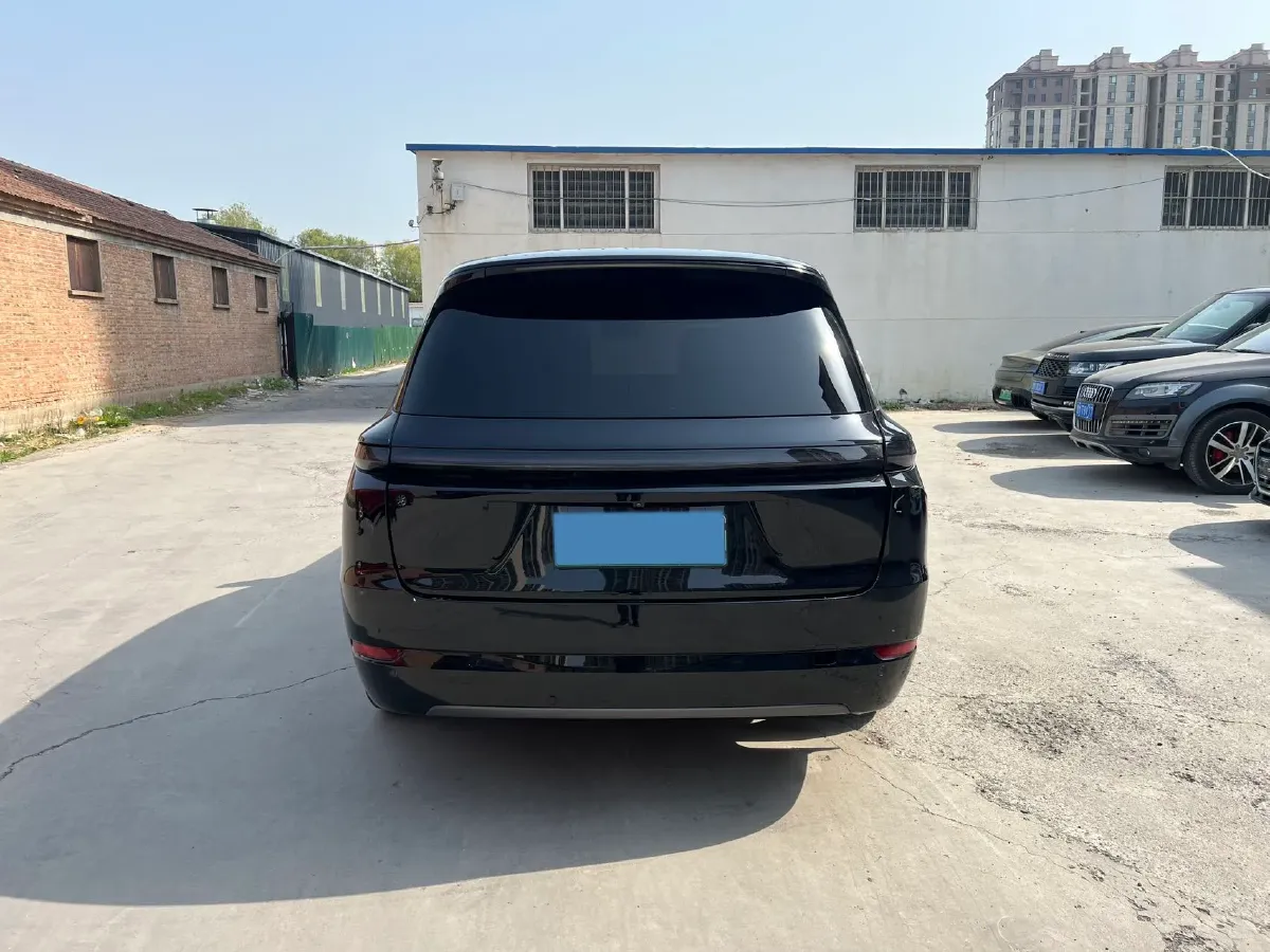 2023 Li L9 Range Extended 154HP REEV 42.6KWH,autocango,china used car exporter,china ev exporter,chinese used car exporter,chinese used ev exporter