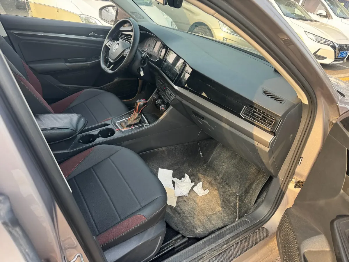 2019 Bestune T77 1.2T 143HP L4 7DCT,autocango,china used car exporter,china ev exporter,chinese used car exporter,chinese used ev exporter