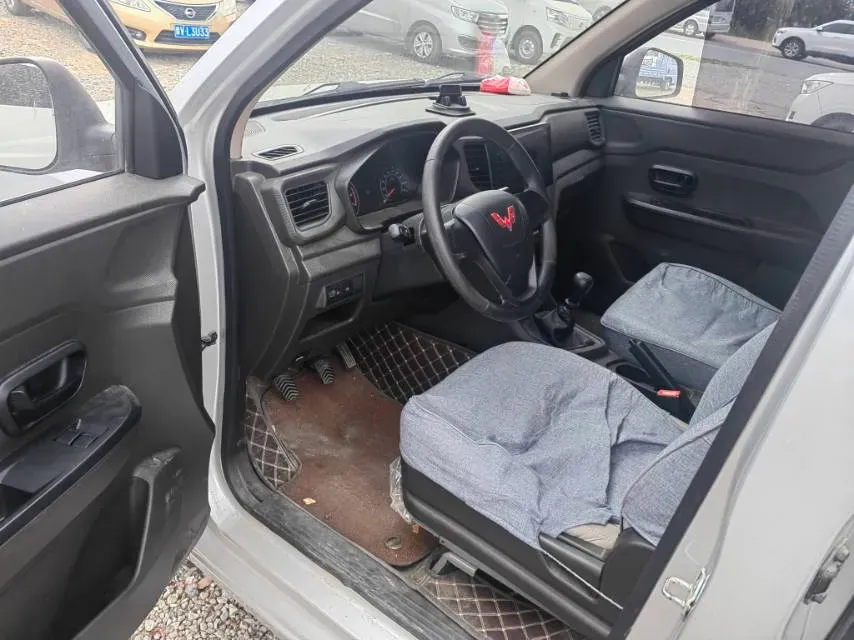 2022 JinBei Little Sea Lion X30 1.5L 102HP L4 5MT,autocango,china used car exporter,china ev exporter,chinese used car exporter,chinese used ev exporter