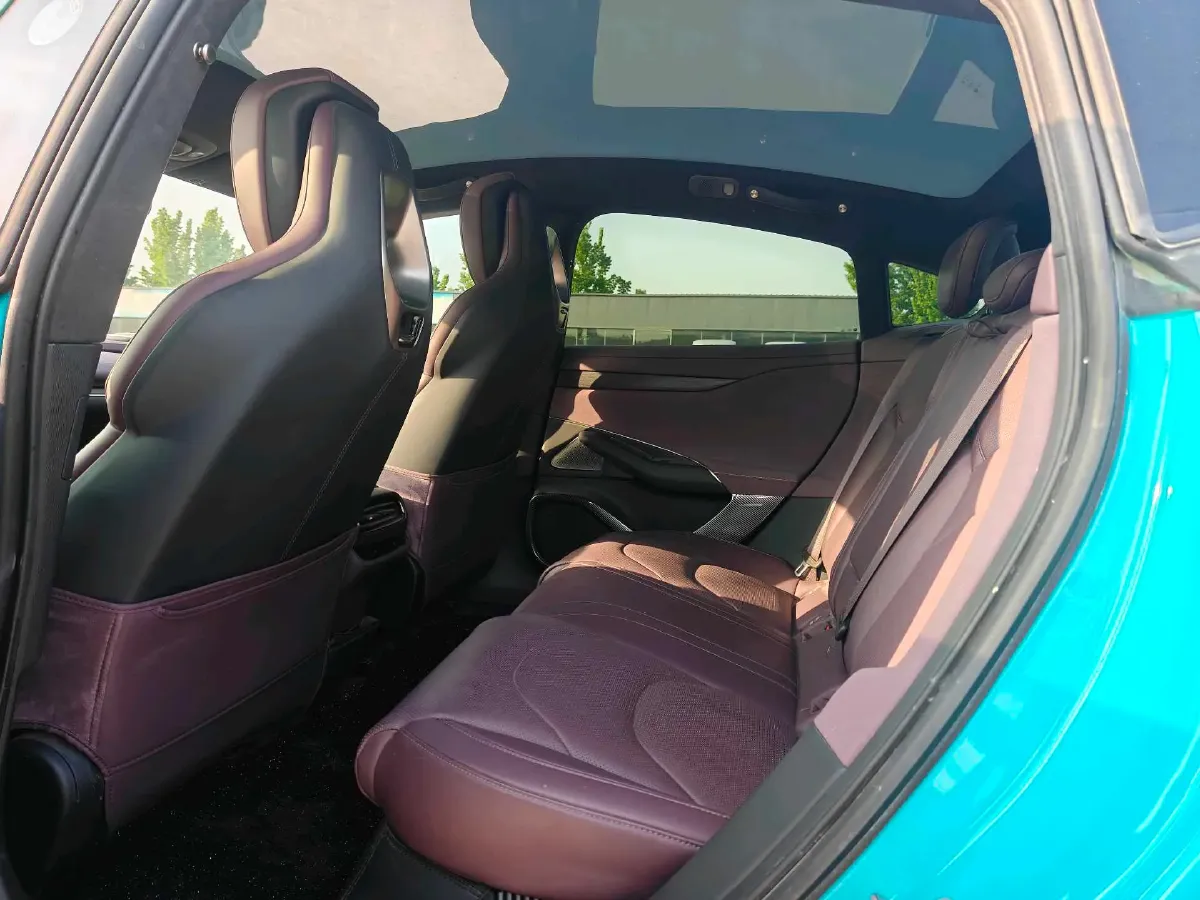 2024 MI SU7 BEV 101KWH,autocango,china used car exporter,china ev exporter,chinese used car exporter,chinese used ev exporter