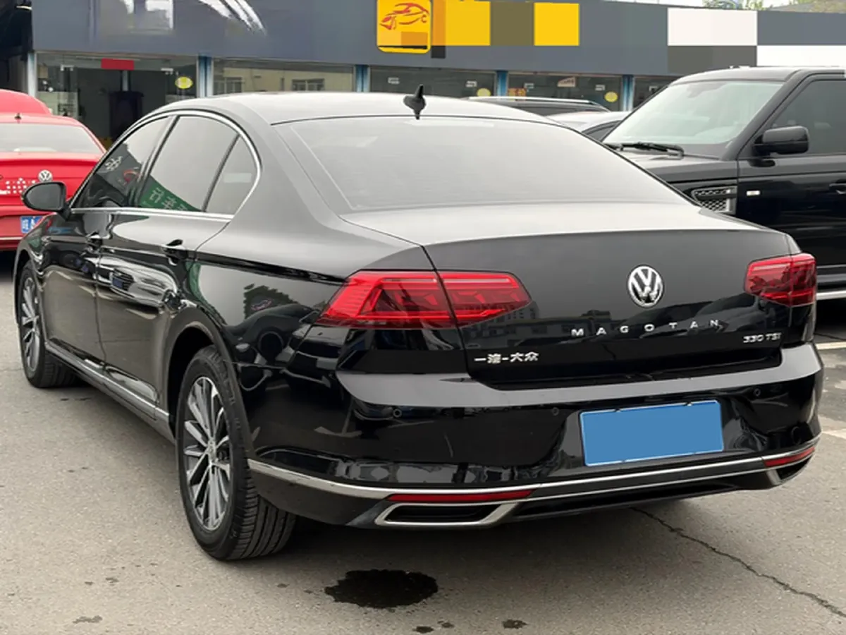 2020 Volkswagen Magotan 2.0T 186HP L4 7DCT,autocango,china used car exporter,china ev exporter,chinese used car exporter,chinese used ev exporter