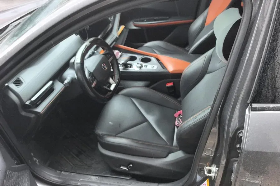 2023 ChangAn UNI-V 1.5T 188HP L4 7DCT,autocango,china used car exporter,china ev exporter,chinese used car exporter,chinese used ev exporter