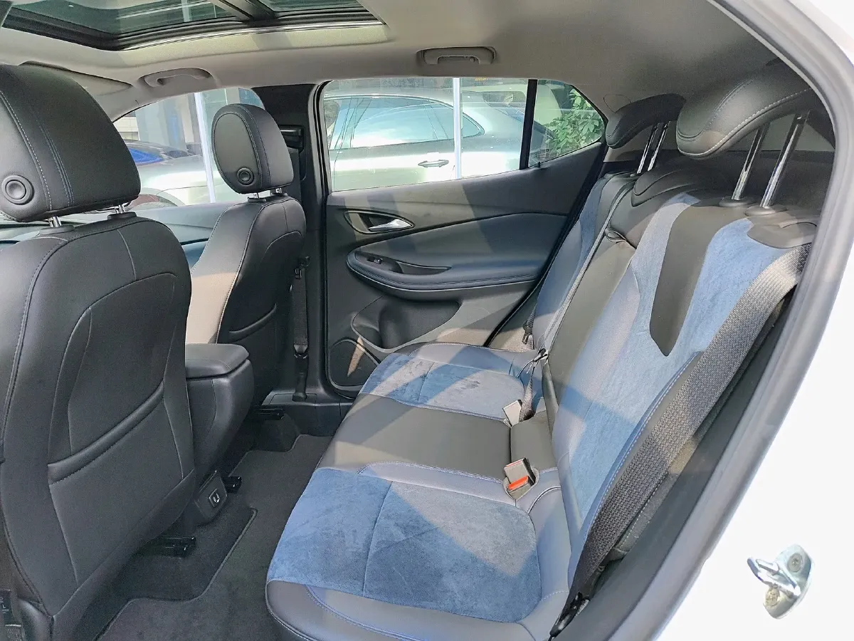 2022 Buick Encore GX 1.3T 165HP L3 CVT,autocango,china used car exporter,china ev exporter,chinese used car exporter,chinese used ev exporter