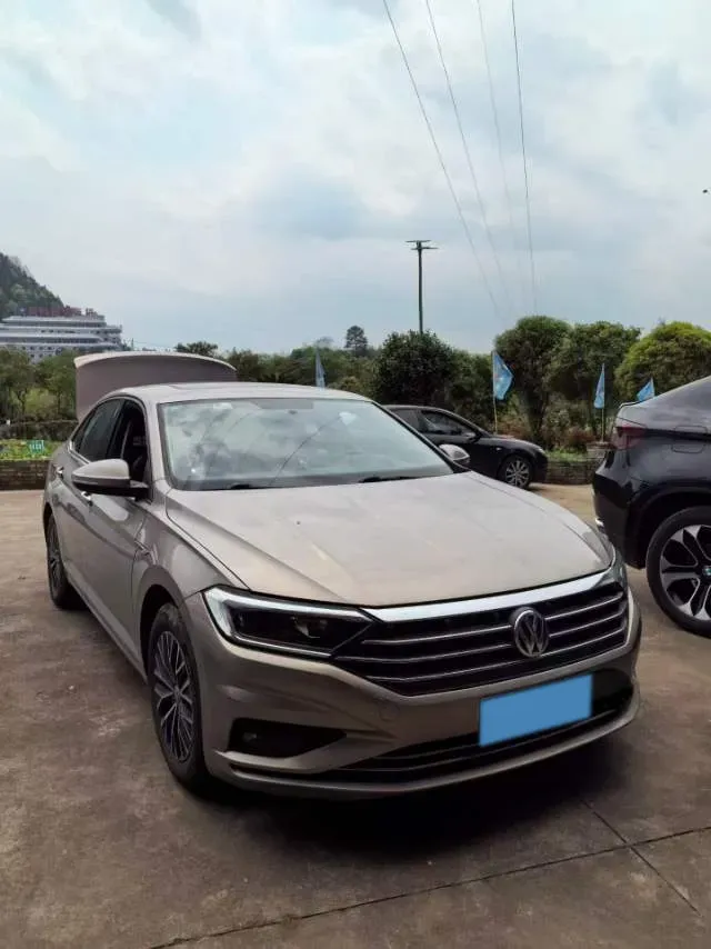 2020 Volkswagen Sagitar 1.4T 150HP L4 7DCT,autocango,china used car exporter,china ev exporter,chinese used car exporter,chinese used ev exporter