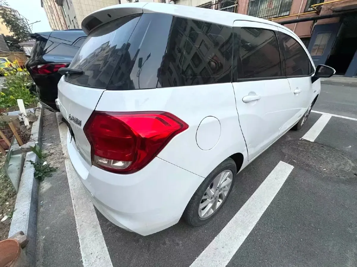 2018 Chevrolet Lova RV 1.5L 113HP L4 4AT,autocango,china used car exporter,china ev exporter,chinese used car exporter,chinese used ev exporter