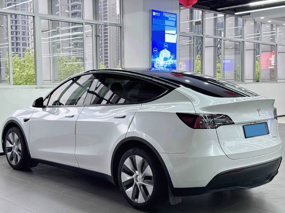 2022 Tesla Model Y BEV 60KWH,autocango,china used car exporter,china ev exporter,chinese used car exporter,chinese used ev exporter