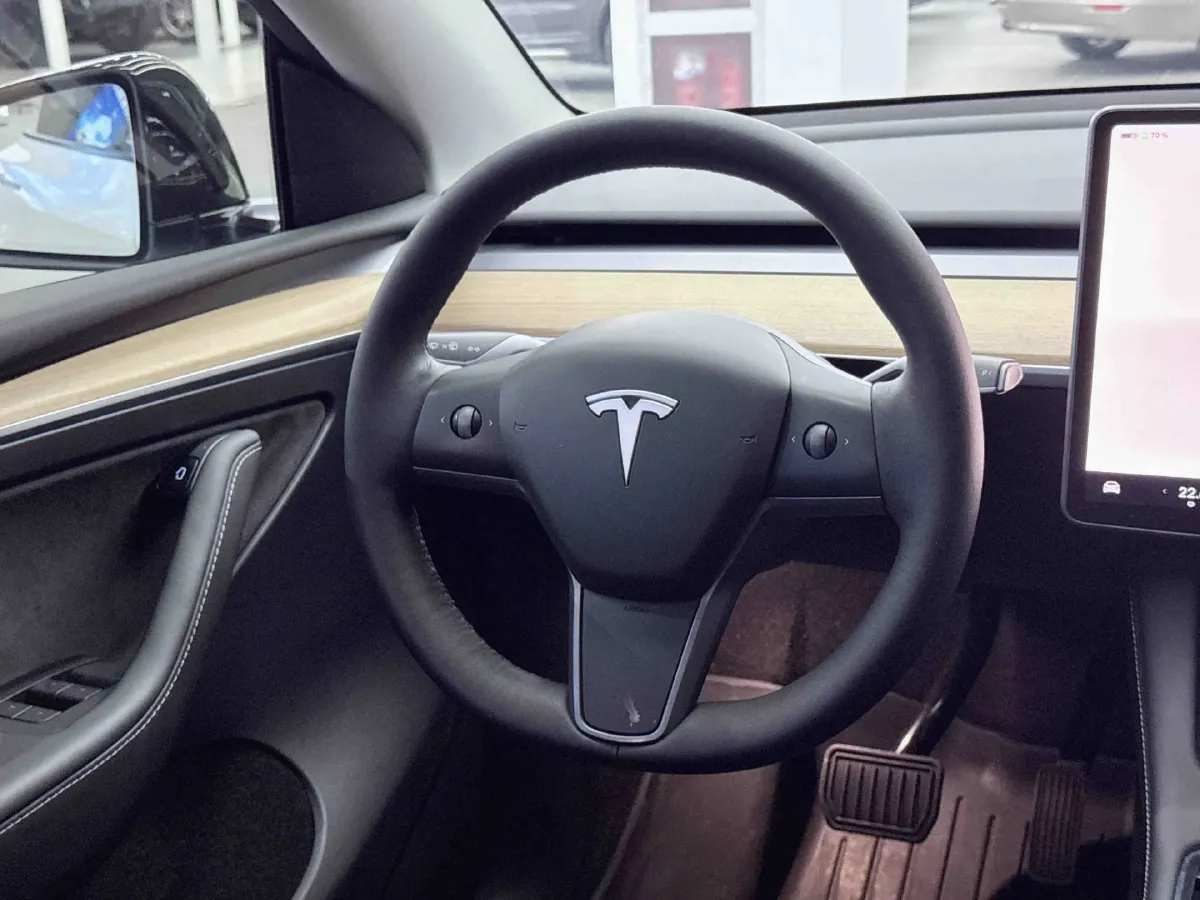 2022 Tesla Model Y BEV 60KWH,autocango,china used car exporter,china ev exporter,chinese used car exporter,chinese used ev exporter