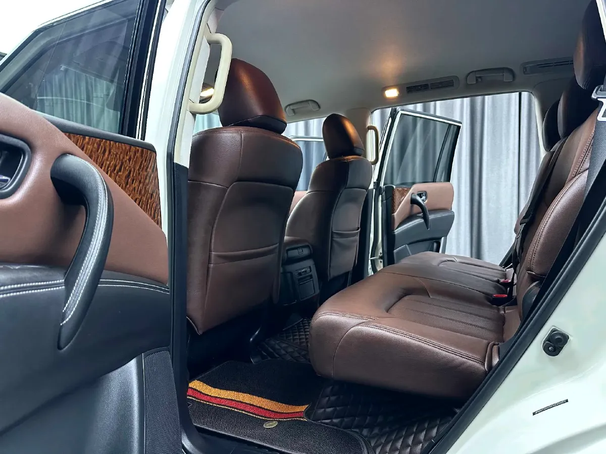 2018 Nissan Patrol 4.0L 279HP V6 7AT,autocango,china used car exporter,china ev exporter,chinese used car exporter,chinese used ev exporter