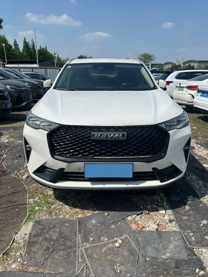 2021 Haval H6 2.0T 211HP L4 7DCT,autocango,china used car exporter,china ev exporter,chinese used car exporter,chinese used ev exporter