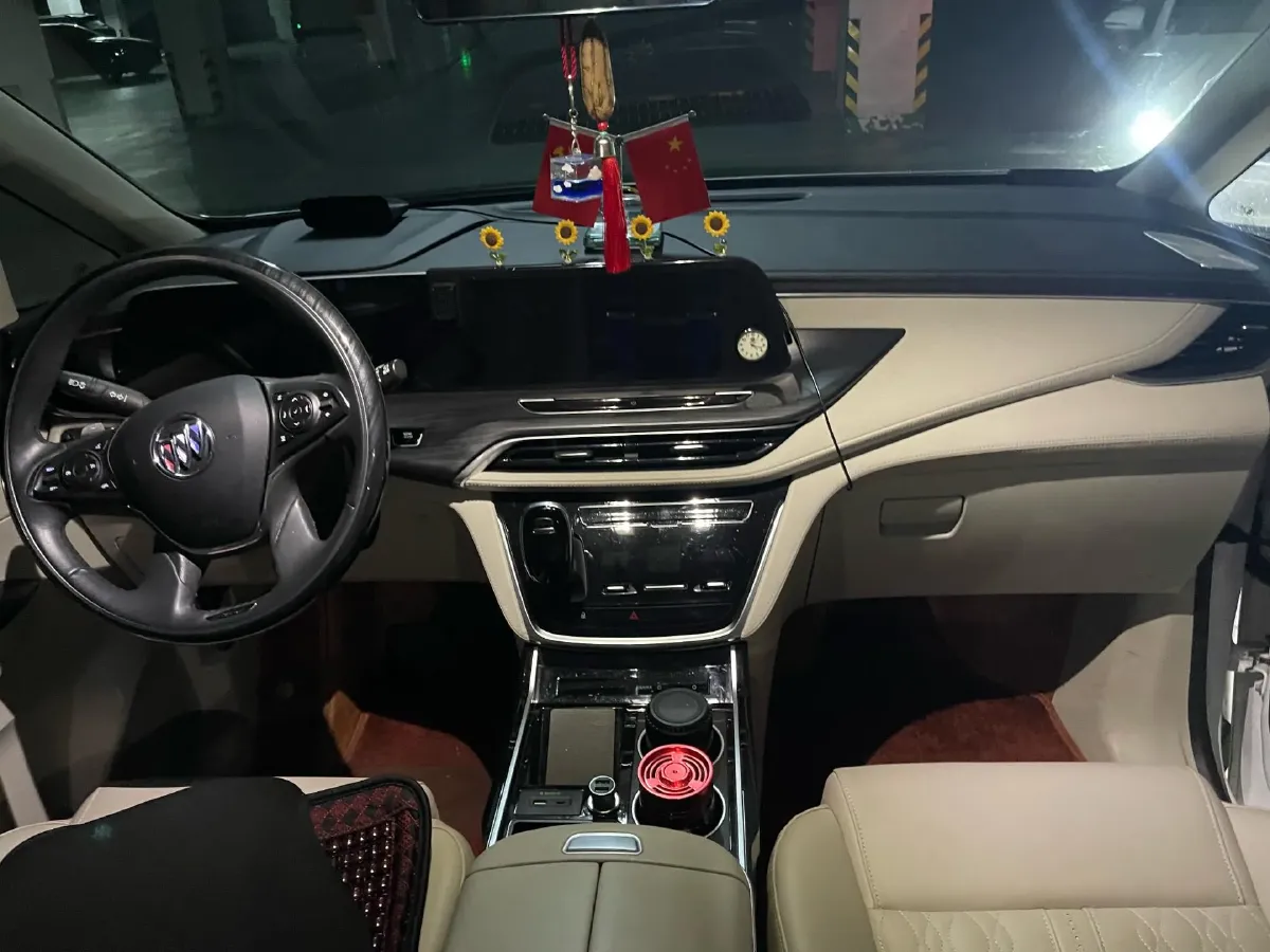 2023 Buick GL8 2.0T 237HP L4 9AT,autocango,china used car exporter,china ev exporter,chinese used car exporter,chinese used ev exporter