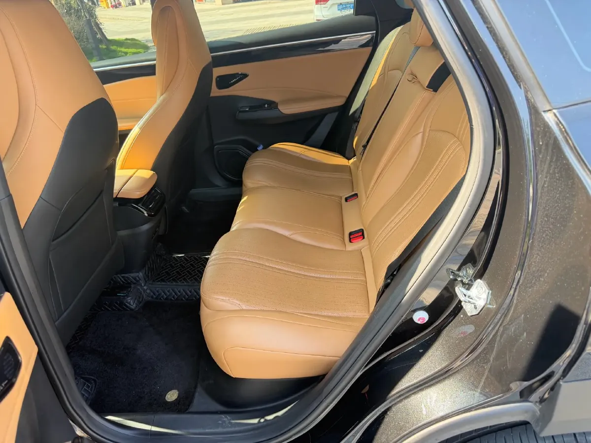 2024 Geely Galaxy L7 1.5T 163HP L4 3DHT PHEV 18.7KWH,autocango,china used car exporter,china ev exporter,chinese used car exporter,chinese used ev exporter