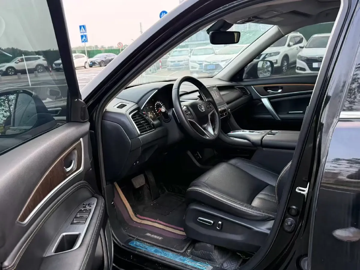 2020 Honda Avancier 2.0T 272HP L4 9AT,autocango,china used car exporter,china ev exporter,chinese used car exporter,chinese used ev exporter